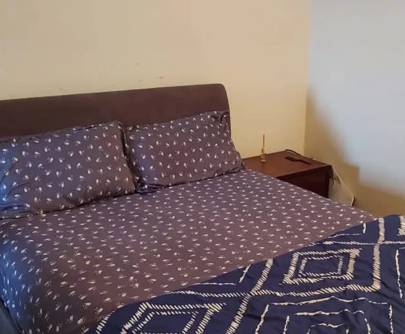 Furnished room with ensuite in a flatshare