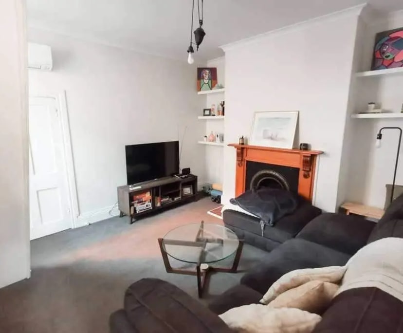 Room for Rent in Battery Point, Hobart 235, Unfur...