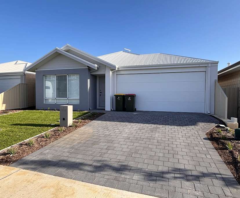 $300, Share-house, 4 bathrooms, Two Rocks WA 6037