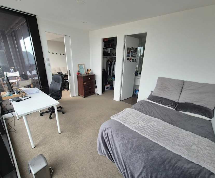 Furnished room with own bathroom