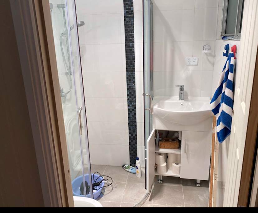 $250, Share-house, 4 bathrooms, Newtown QLD 4350