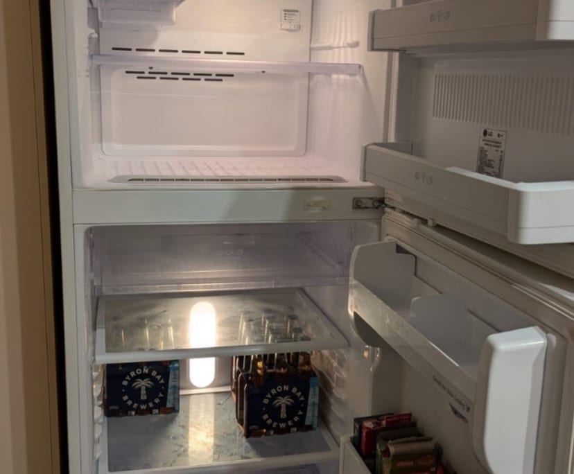 $275, Whole-property, 3 bathrooms, Keiraville NSW 2500