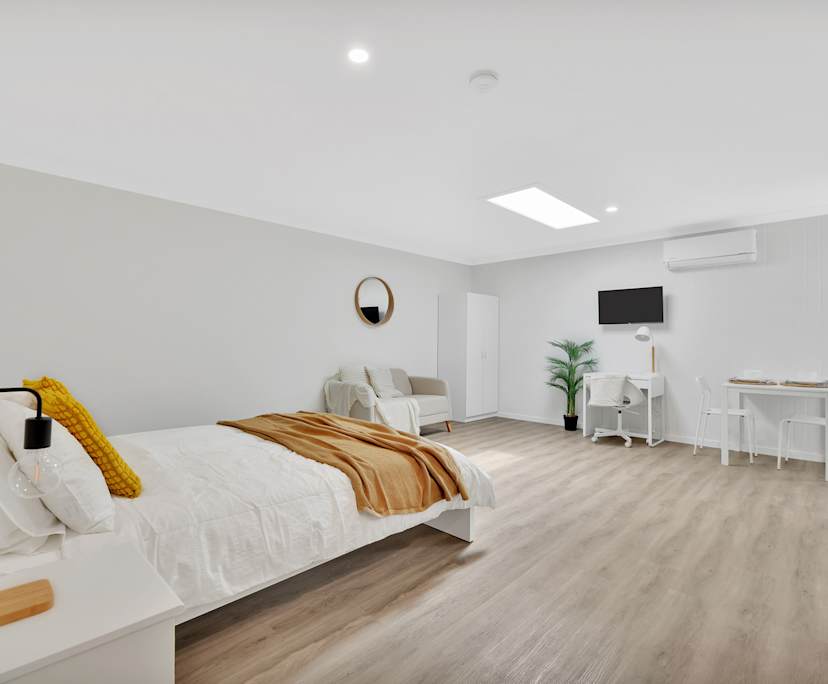 propertyImage