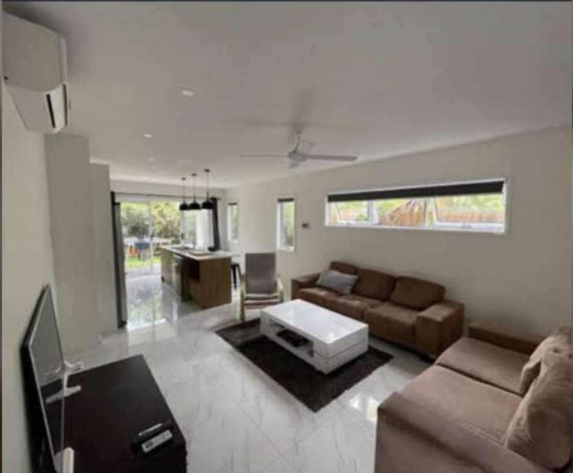 Furnished room with ensuite in a share house