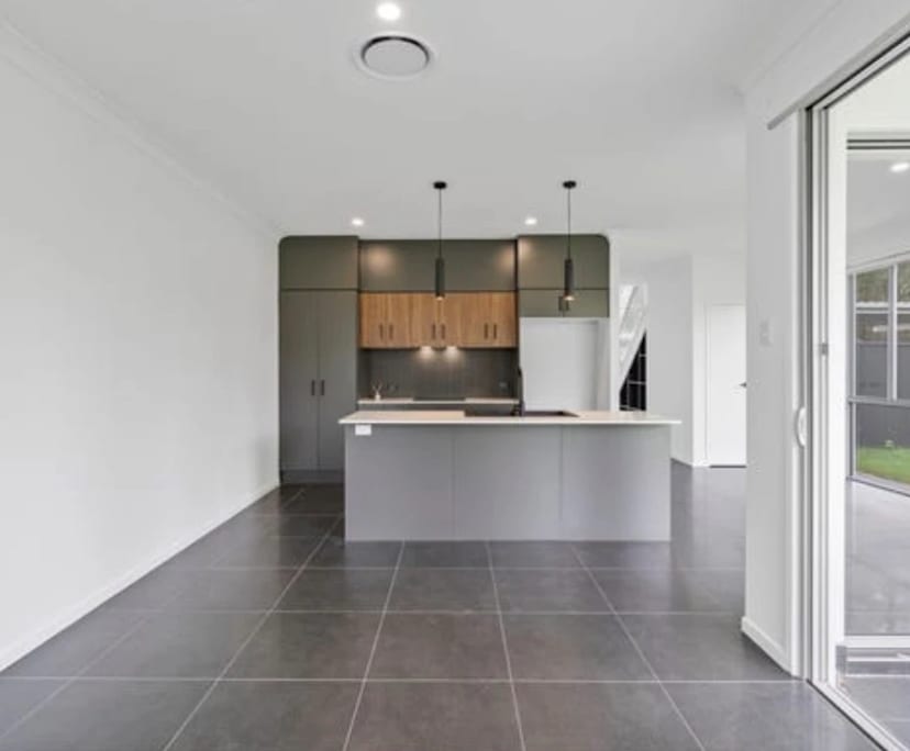 Unfurnished room in a share house