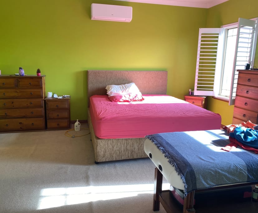 propertyImage