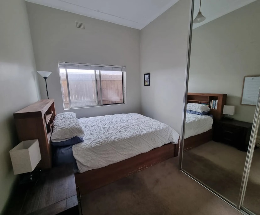 Furnished room in a share house