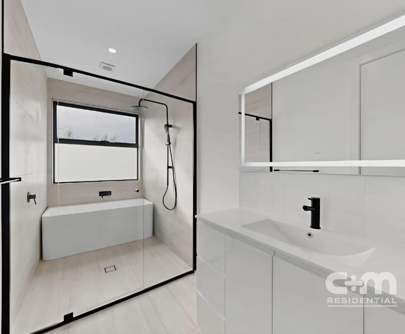 Unfurnished room in a share house