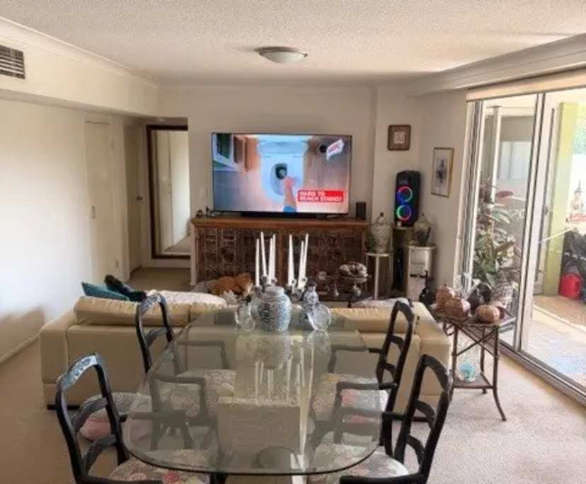 Unfurnished room with own bathroom