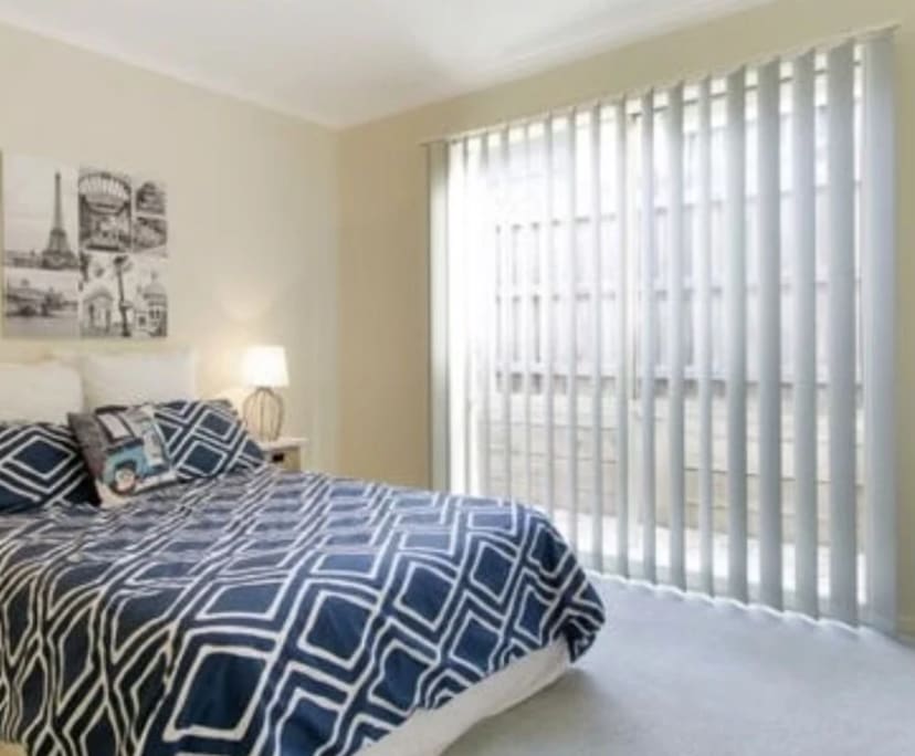 propertyImage