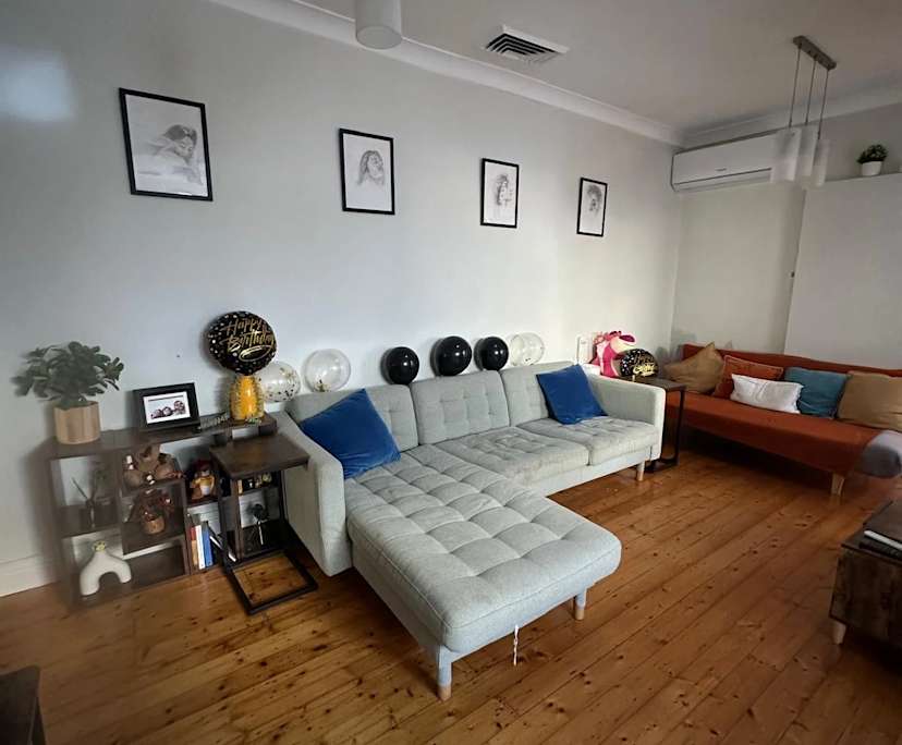 Unfurnished room in a share house