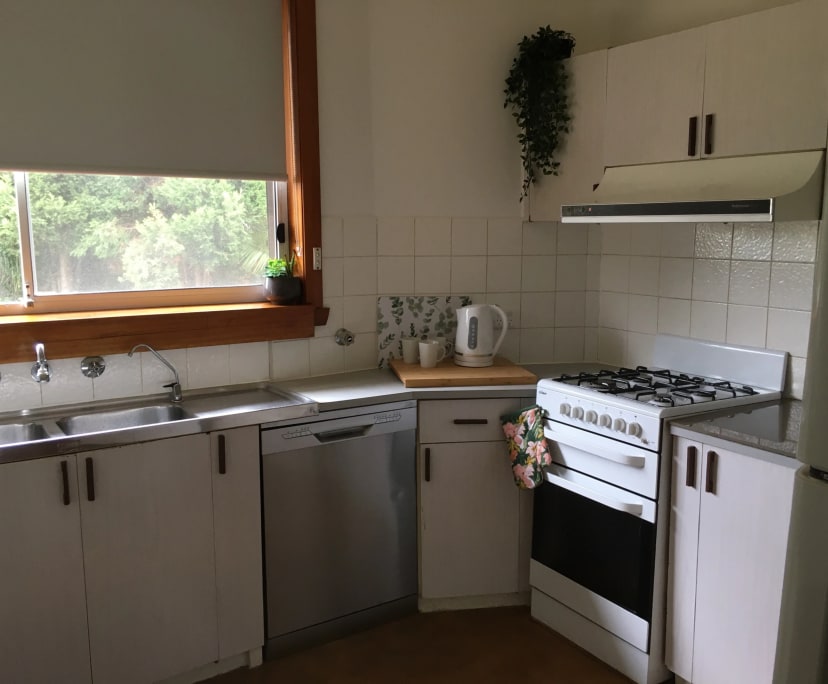 $260-300, Share-house, 3 rooms, Thomastown VIC 3074, Thomastown VIC 3074