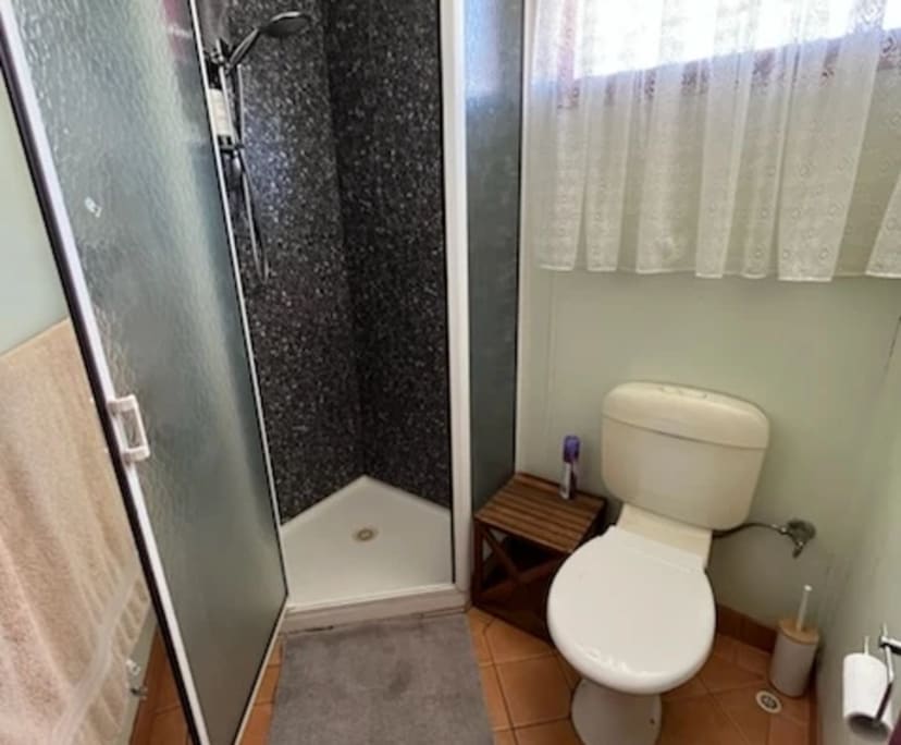 $260, Whole-property, 1 bathroom, Bunbury WA 6230