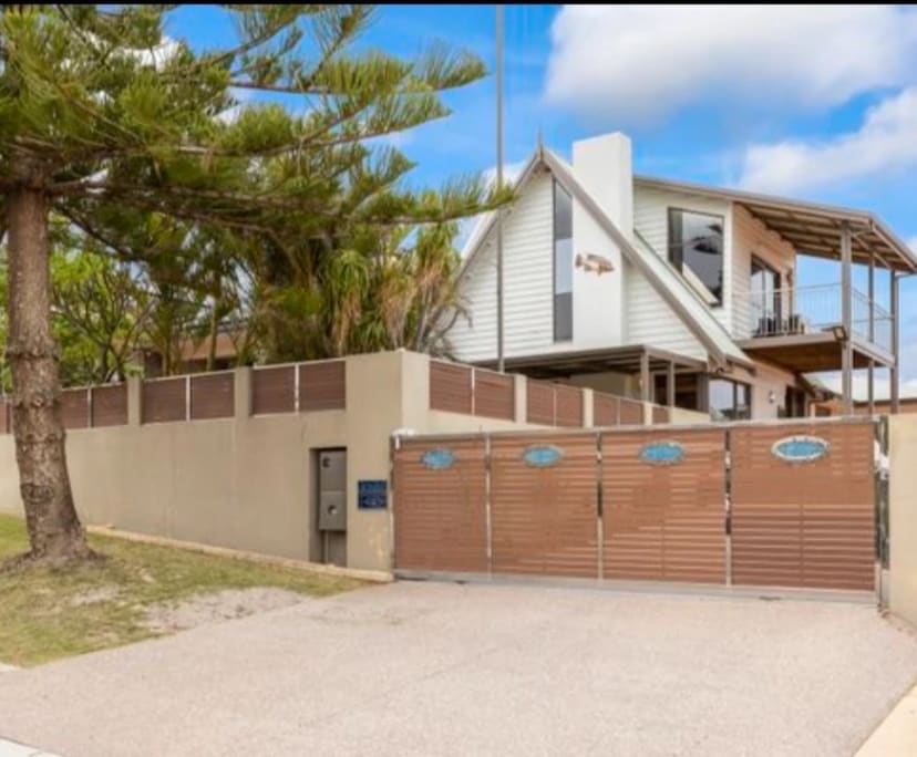 Room for Rent in Sorrento, Perth 300, Unfurnished...