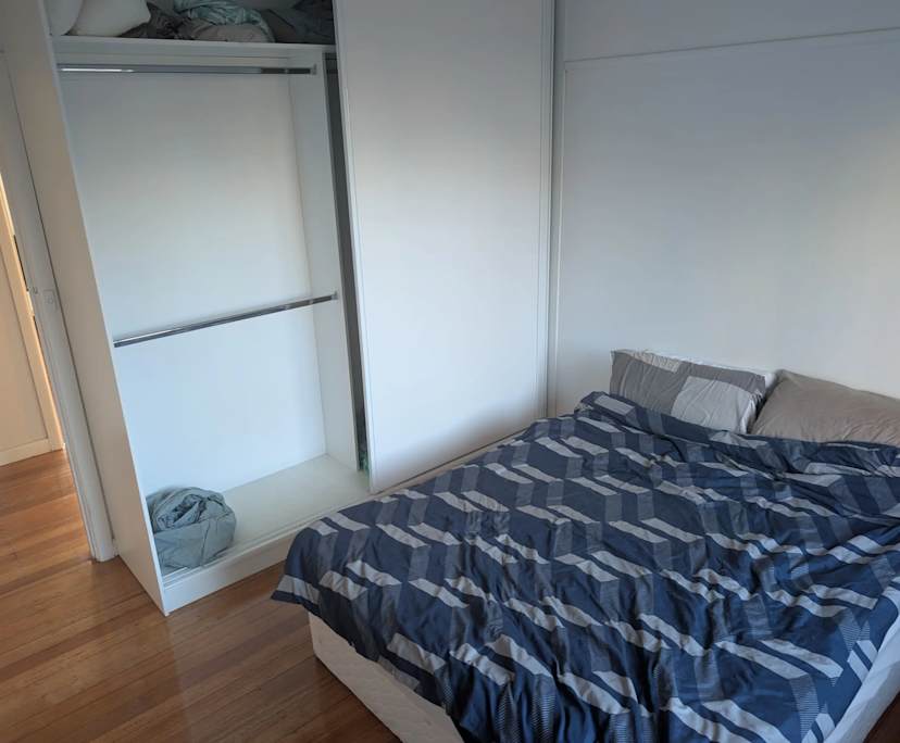 Room in a share house