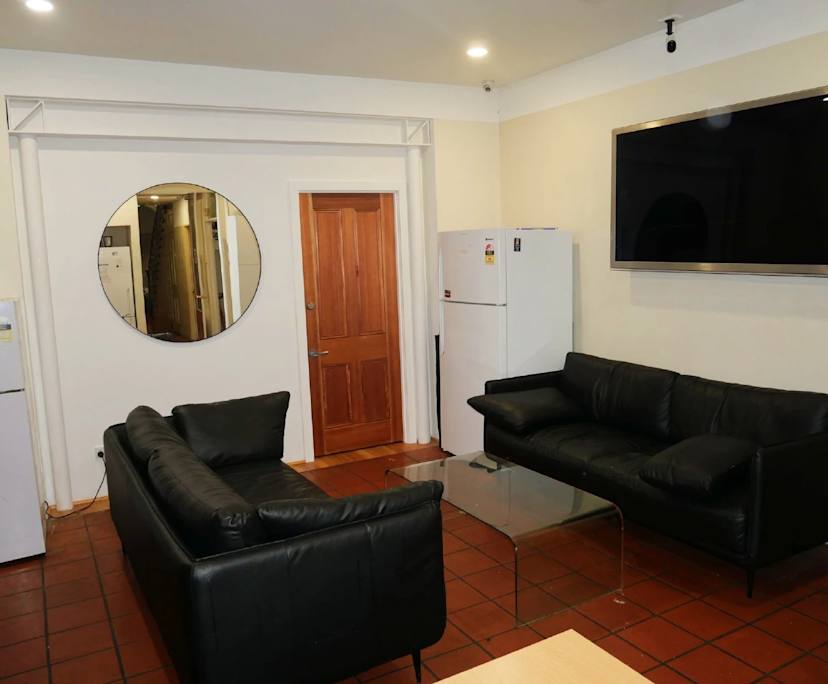 $500, Share-house, 6 bathrooms, St Kilda VIC 3182