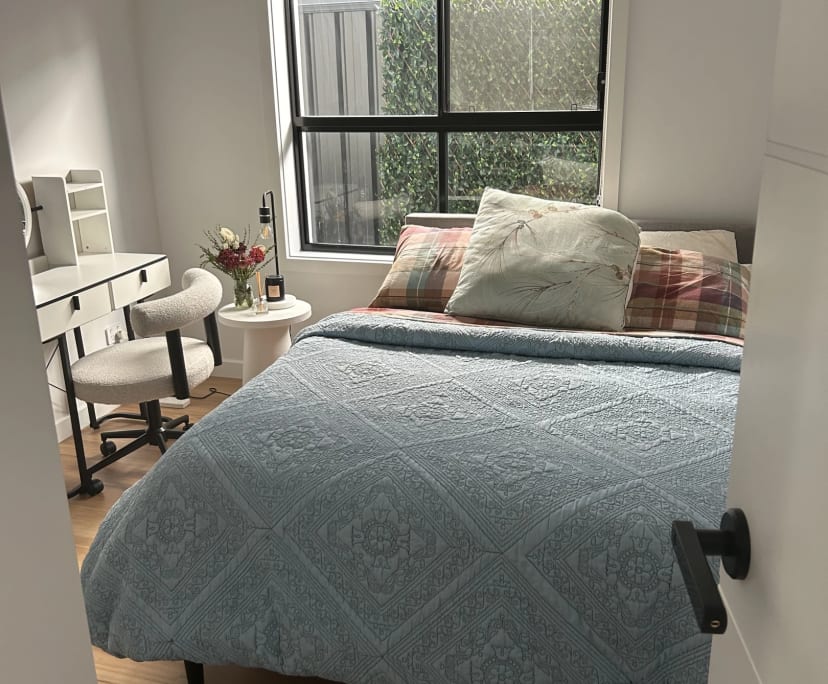 $350, Share-house, 4 bathrooms, Campbelltown SA 5074