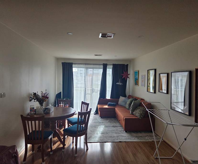 Unfurnished room with own bathroom