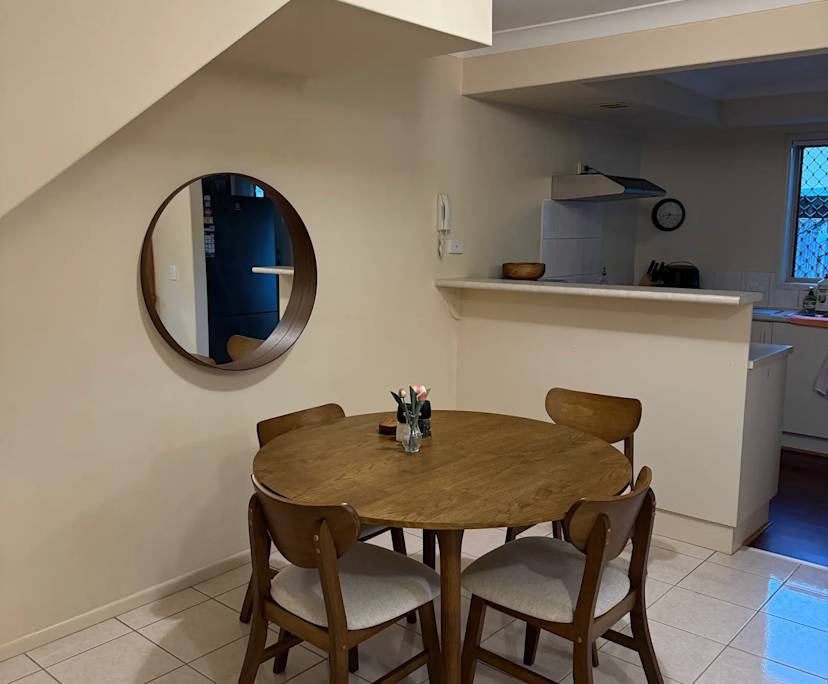 $300, Share-house, 2 bathrooms, Runcorn QLD 4113