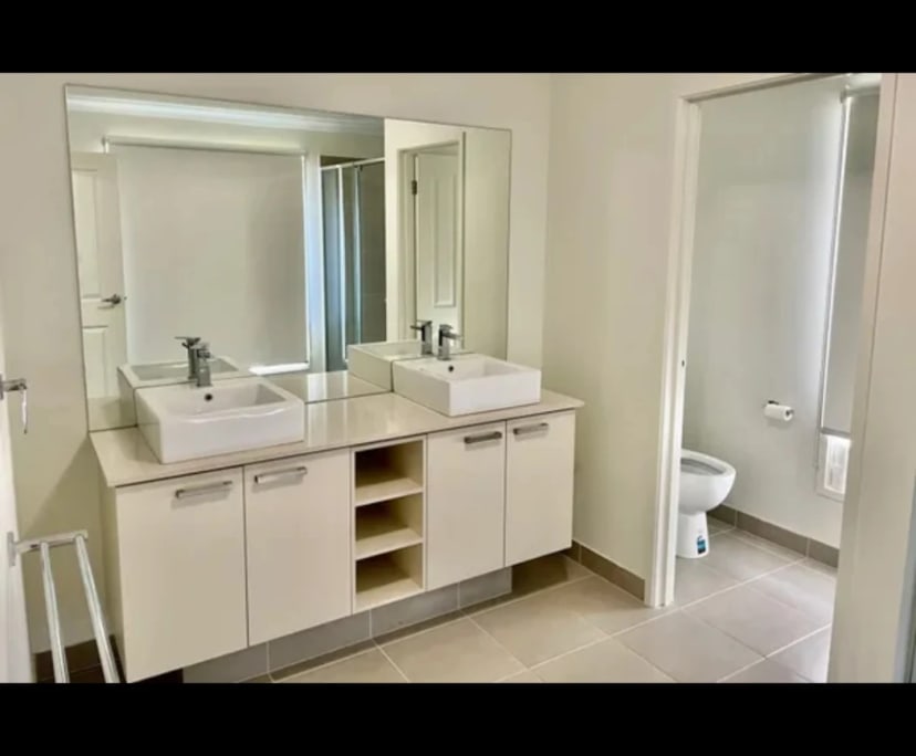 $200, Share-house, 5 bathrooms, Keysborough VIC 3173