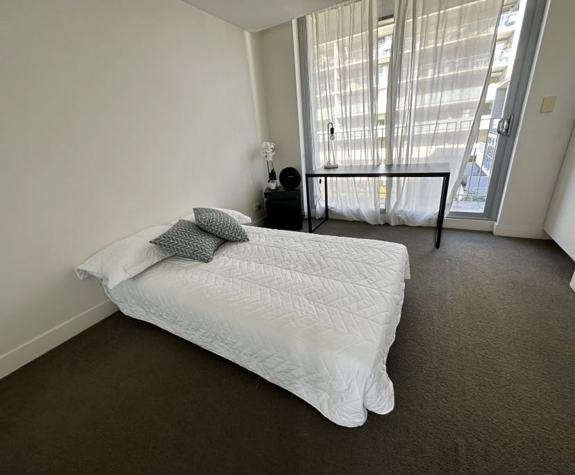 Room with ensuite in a flatshare