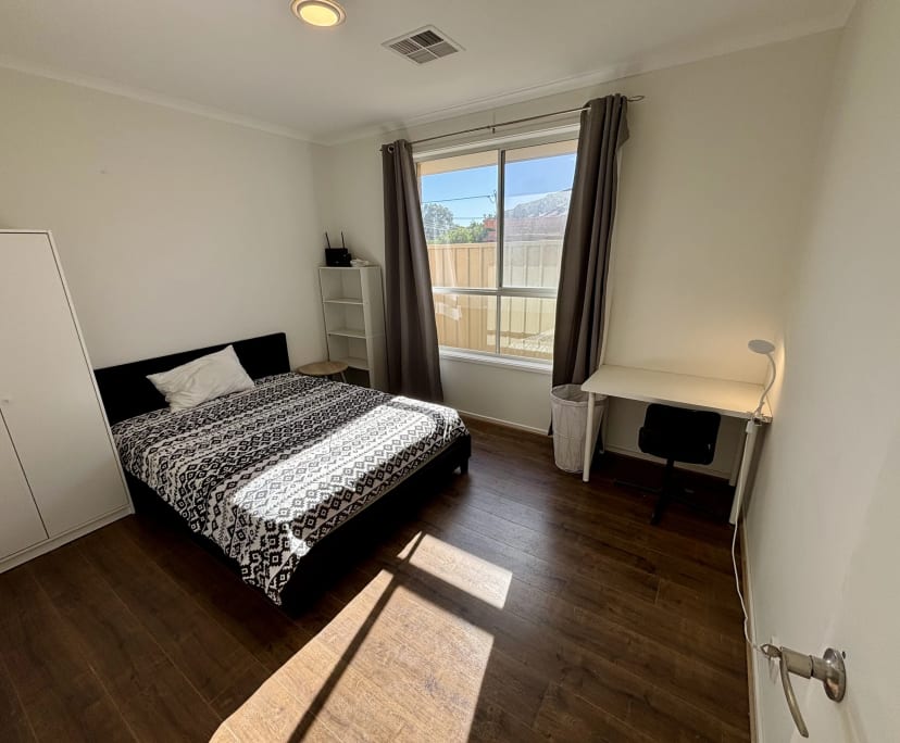 $265, Share-house, 4 bathrooms, Campbelltown SA 5074