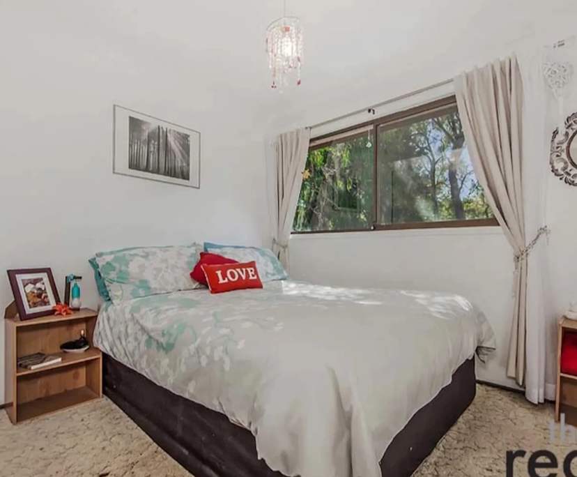 Room in a share house