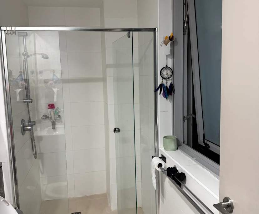 $300, Flatshare, 2 bathrooms, Sydney NSW 2000