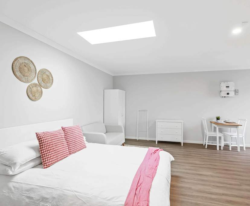 $300, Share-house, 6 bathrooms, Truganina VIC 3029