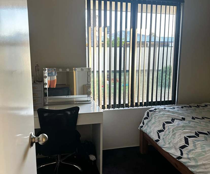 $260, Share-house, 4 bathrooms, South Guildford WA 6055