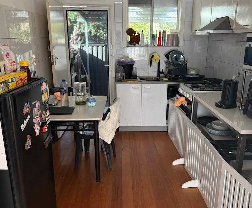 Whole property with 2 rooms for rent