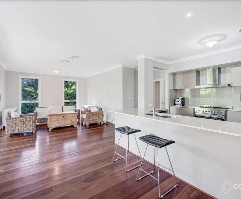 $435, Homestay, 5 bathrooms, Belrose NSW 2085