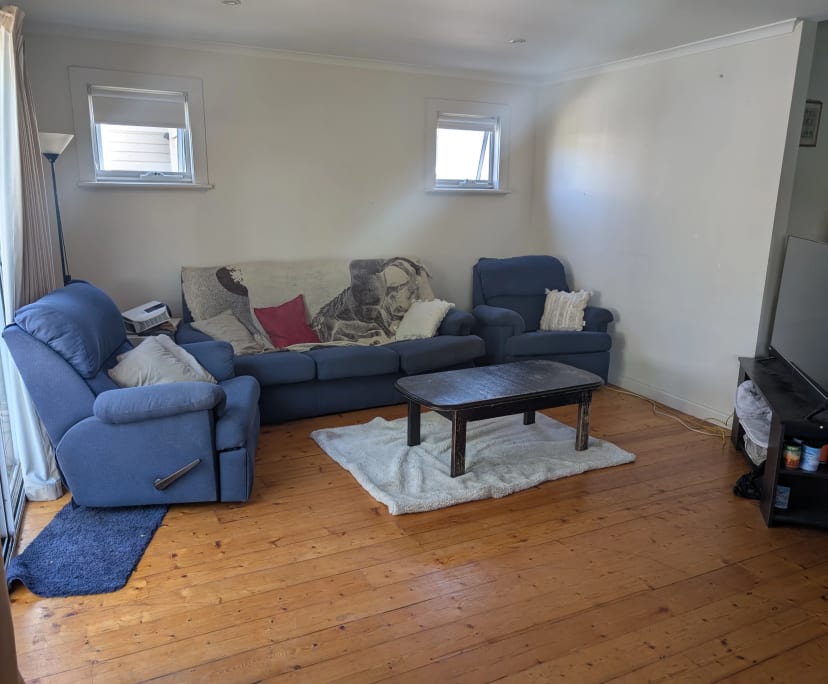 Unfurnished room in a share house