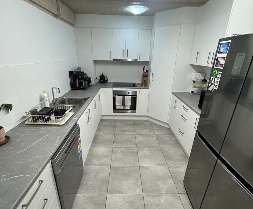 Unfurnished room in a flatshare