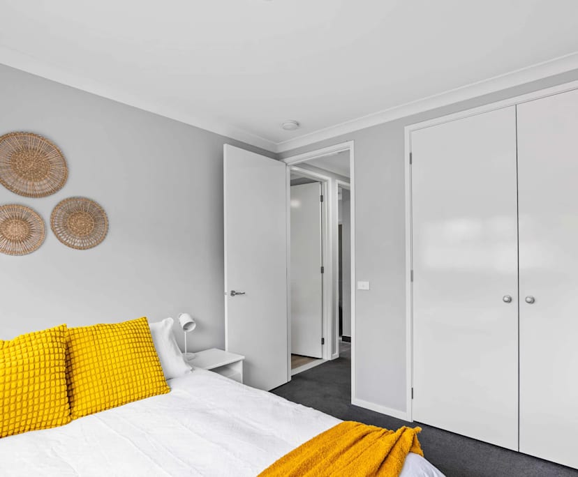 $300, Share-house, 6 bathrooms, Diggers Rest VIC 3427