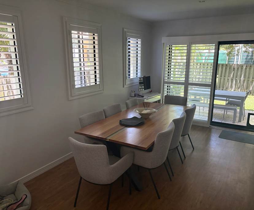 $300, Flatshare, 3 bathrooms, Robina QLD 4226
