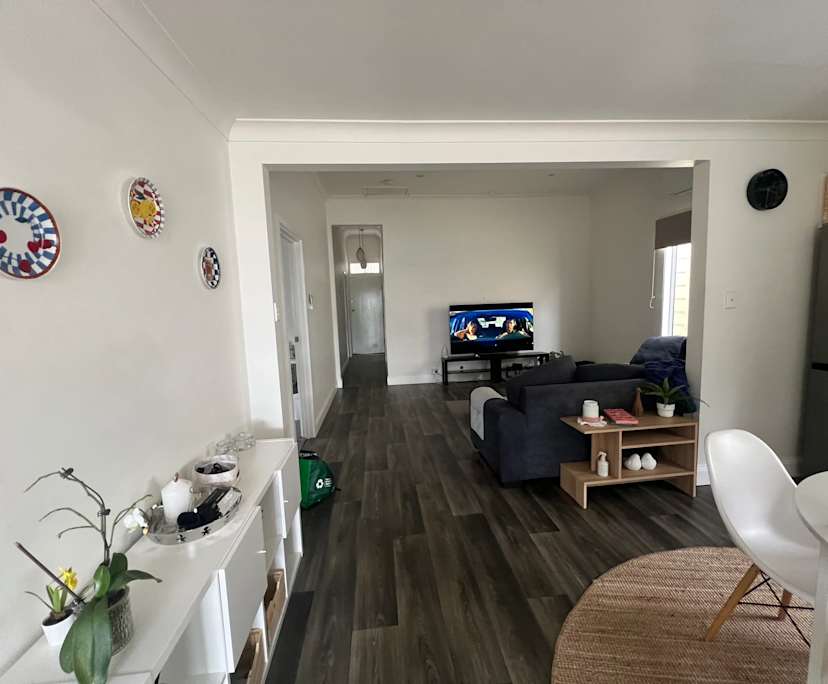 $300, Homestay, 3 bathrooms, Ethelton SA 5015