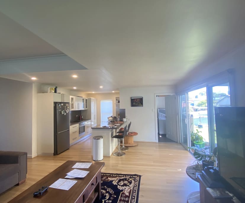 2 Rooms for Rent in Charlestown, Newcastle 200, F...