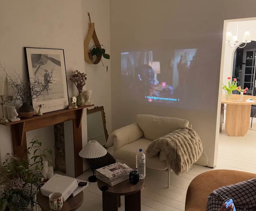 Unfurnished room in a share house