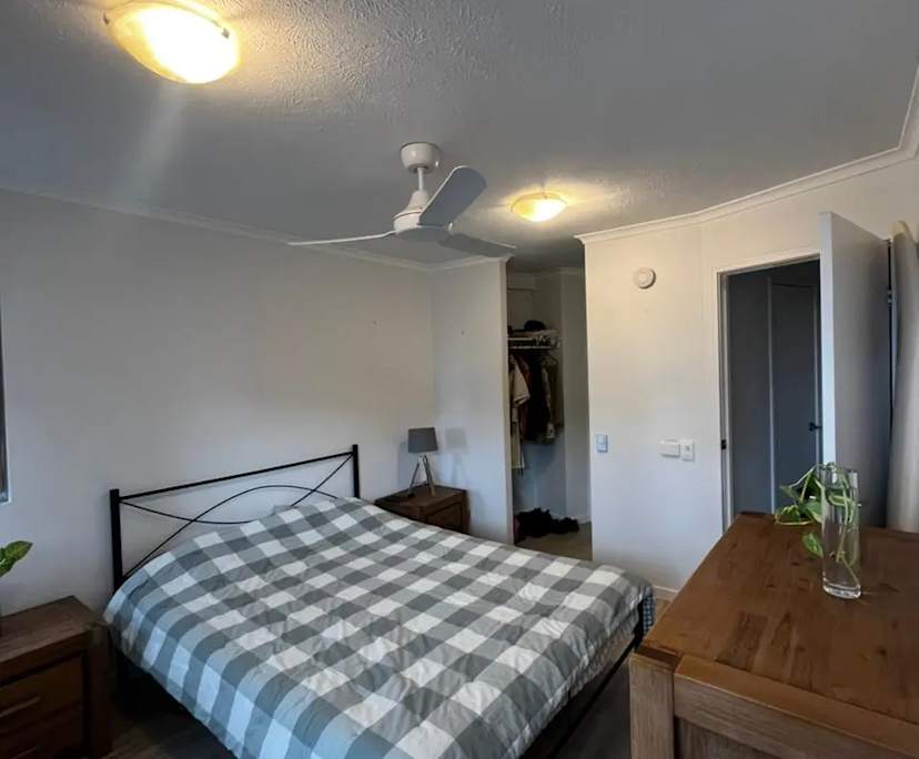 Furnished room with own bathroom