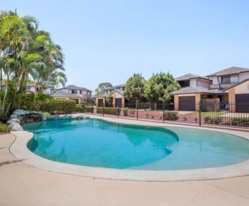 $350, Share-house, 3 bathrooms, Sippy Downs QLD 4556