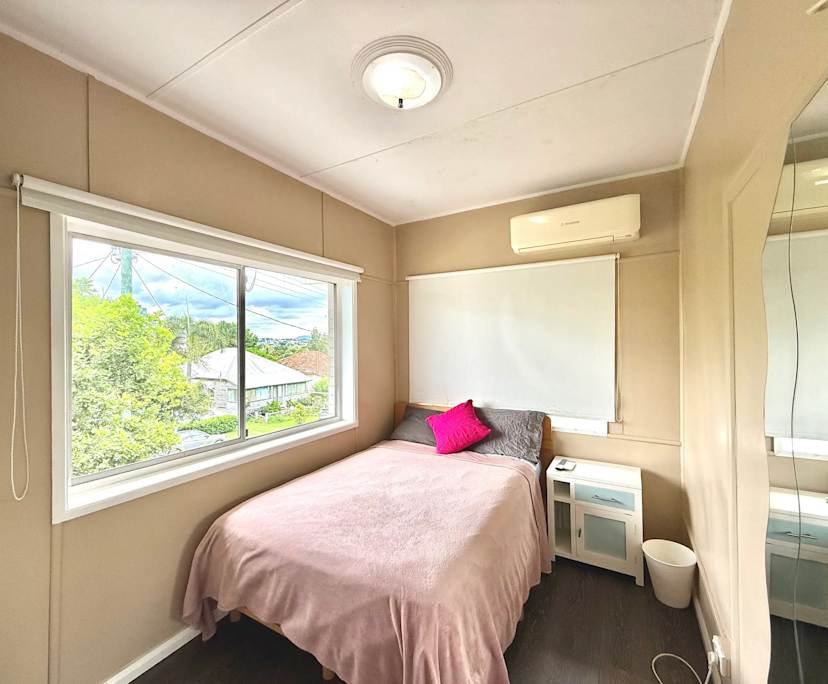$325, Flatshare, 3 bathrooms, Albion QLD 4010