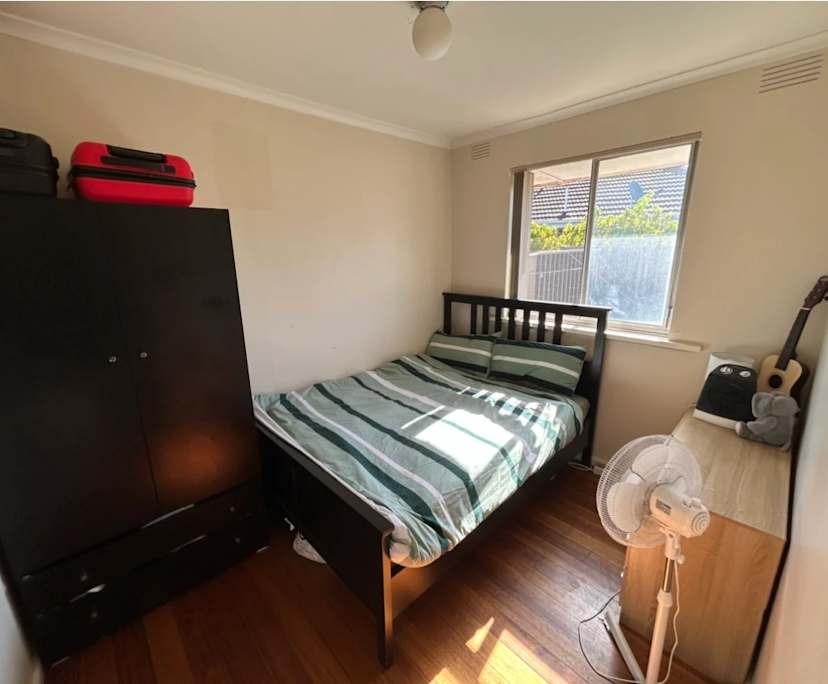 Furnished room with own bathroom