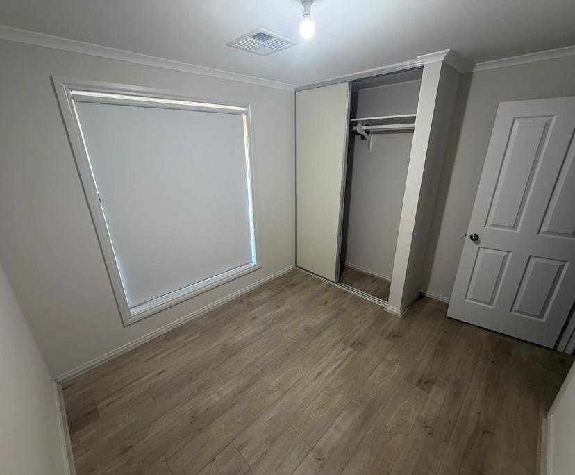 $300, Share-house, 3 bathrooms, Evanston Gardens SA 5116