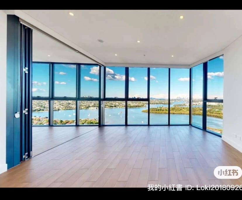 Furnished room with own bathroom