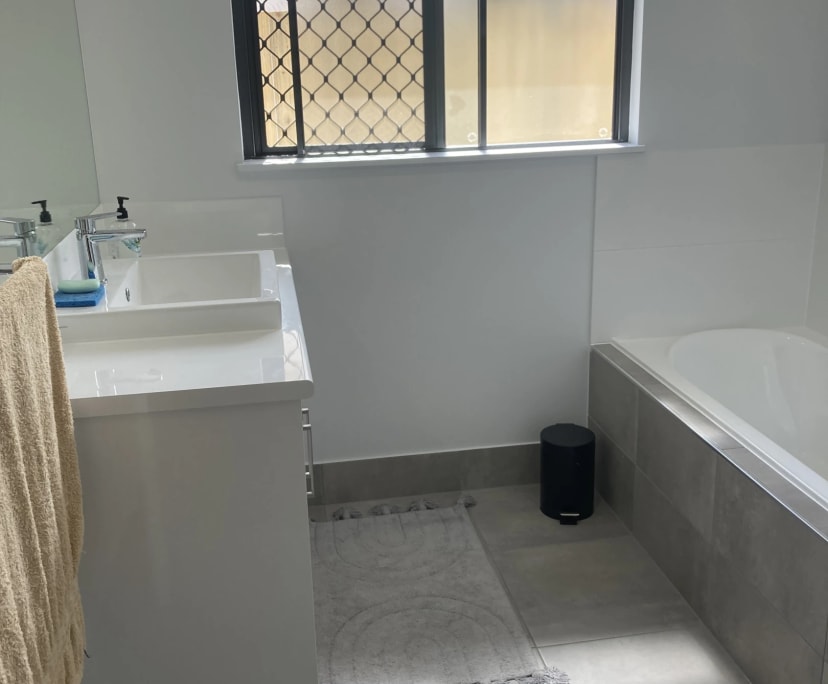 $260, Share-house, 5 bathrooms, Smithfield QLD 4878