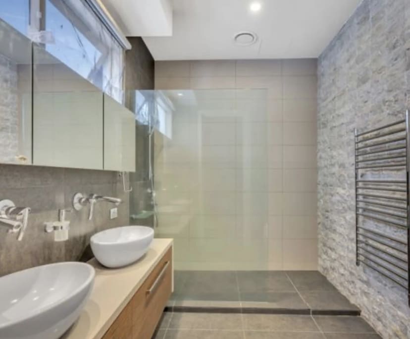 $370, Share-house, 6 bathrooms, Wheelers Hill VIC 3150