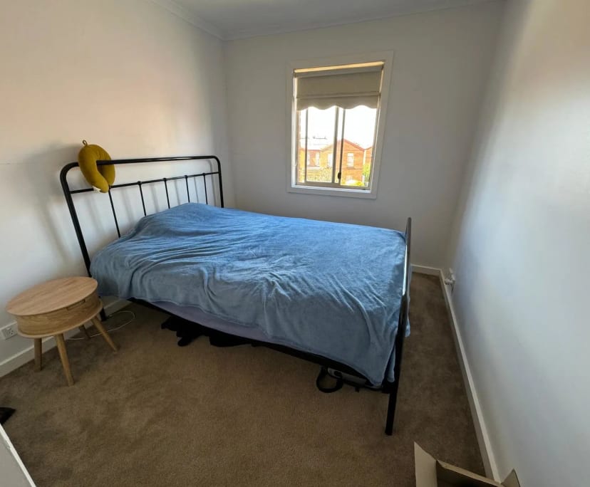 Room for Rent in Roxburgh Park, Melbourne 225, Fu...