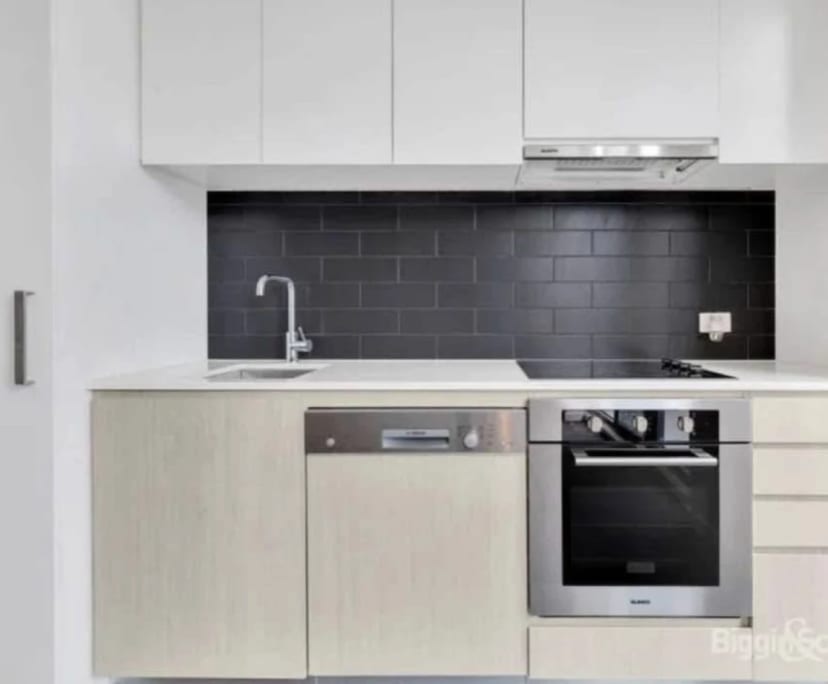 Unfurnished room with own bathroom