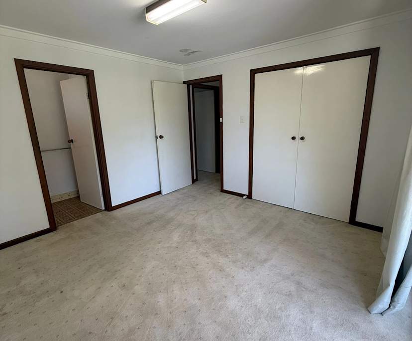 Furnished room with ensuite in a share house